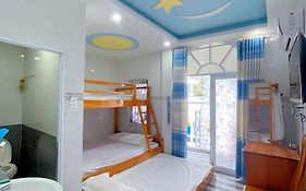 Khách sạn Lý Phú Quý